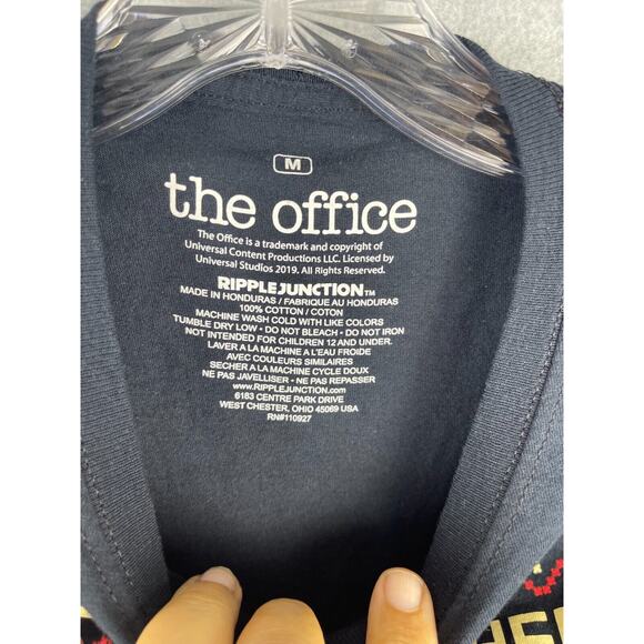 Ripple Junction The‎ Office Dwight as Elf T Shirt Men's Size M Black Holiday Tee - Picture 2 of 6